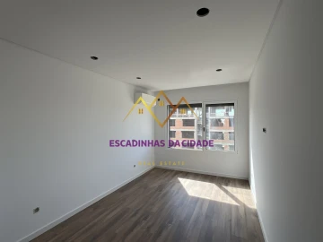 Apartamento T5 para Venda em Montijo e Afonsoeiro