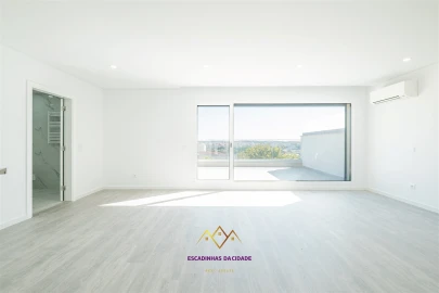 Apartamento T5 para Venda em Montijo e Afonsoeiro