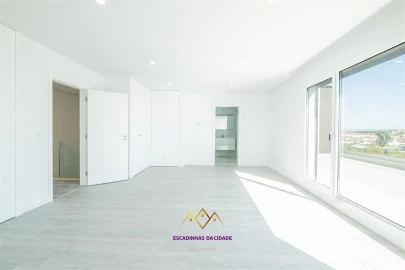 Apartamento T5 para Venda em Montijo e Afonsoeiro