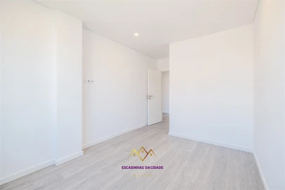 Apartamento T5 para Venda em Montijo e Afonsoeiro