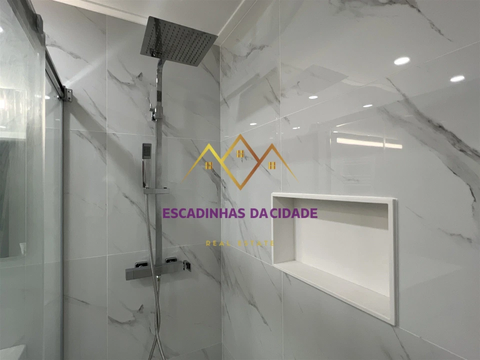 Apartamento T5 para Venda em Montijo e Afonsoeiro Foto 16