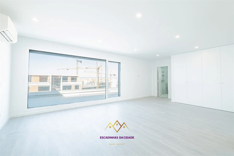 Apartamento T5 para Venda em Montijo e Afonsoeiro Foto 50