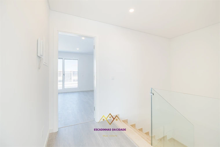 Apartamento T5 para Venda em Montijo e Afonsoeiro Foto 46