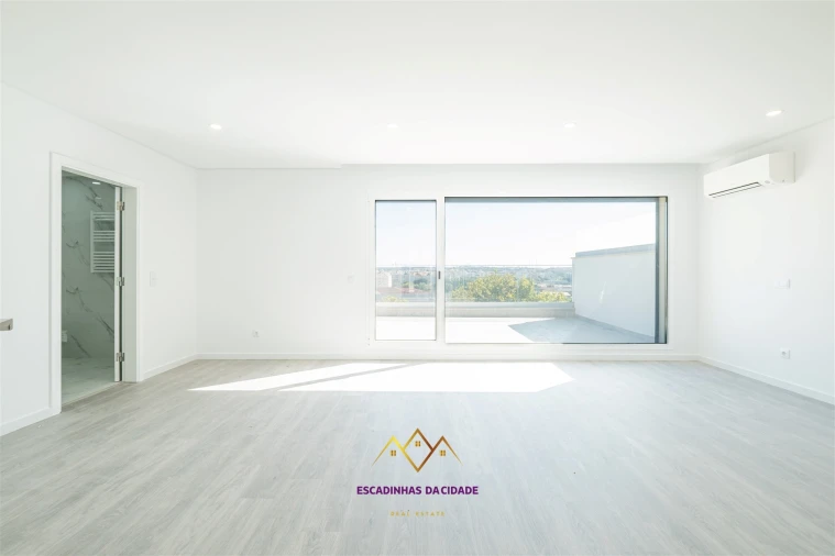 Apartamento T5 para Venda em Montijo e Afonsoeiro Foto 63