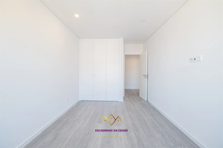 Apartamento T5 para Venda em Montijo e Afonsoeiro Foto 25