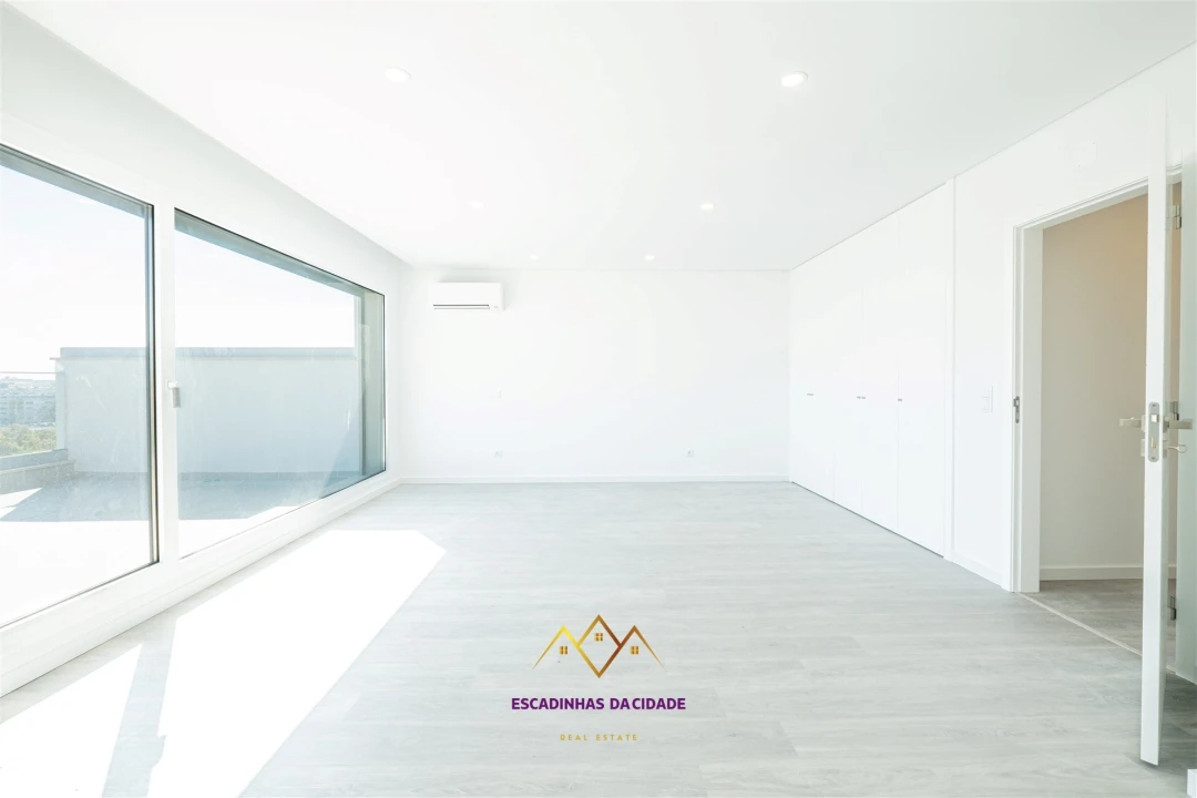 Apartamento T5 para Venda em Montijo e Afonsoeiro Foto 67
