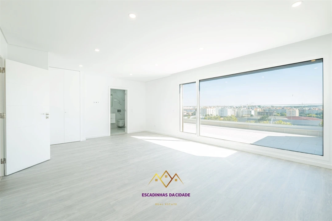 Apartamento T5 para Venda em Montijo e Afonsoeiro Foto 64