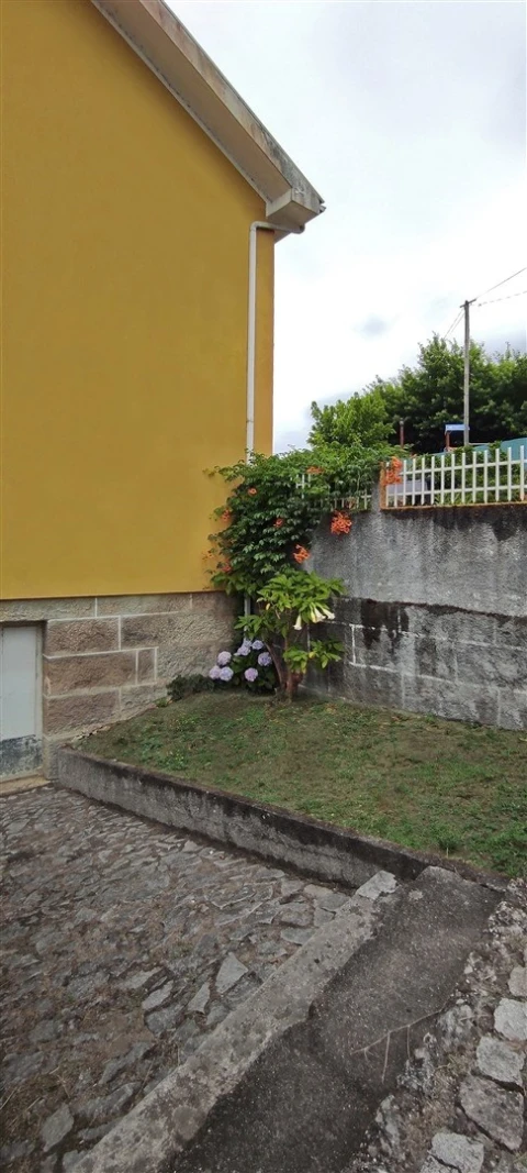 Moradia T4 para Venda em Ancede e Ribadouro