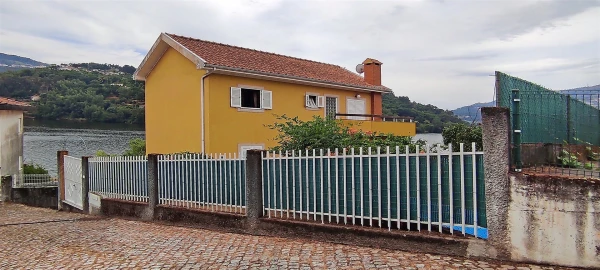 Moradia T4 para Venda em Ancede e Ribadouro