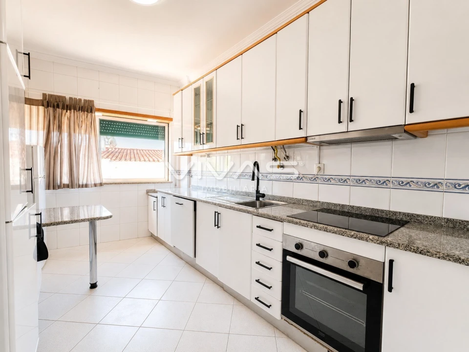 Apartamento T2 para Arrendamento em Merelim (São Pedro) e Frossos Foto 2