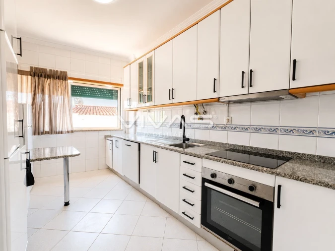 Apartamento T2 para Arrendamento em Merelim (São Pedro) e Frossos Foto 2