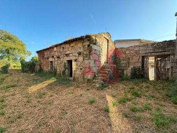 Moradia T3 para Venda em Requião