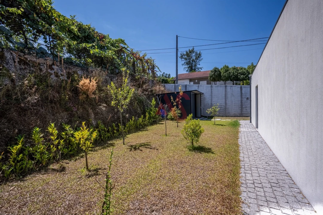 Moradia T3 para Venda em Sande Vila Nova e Sande São Clemente Foto 32
