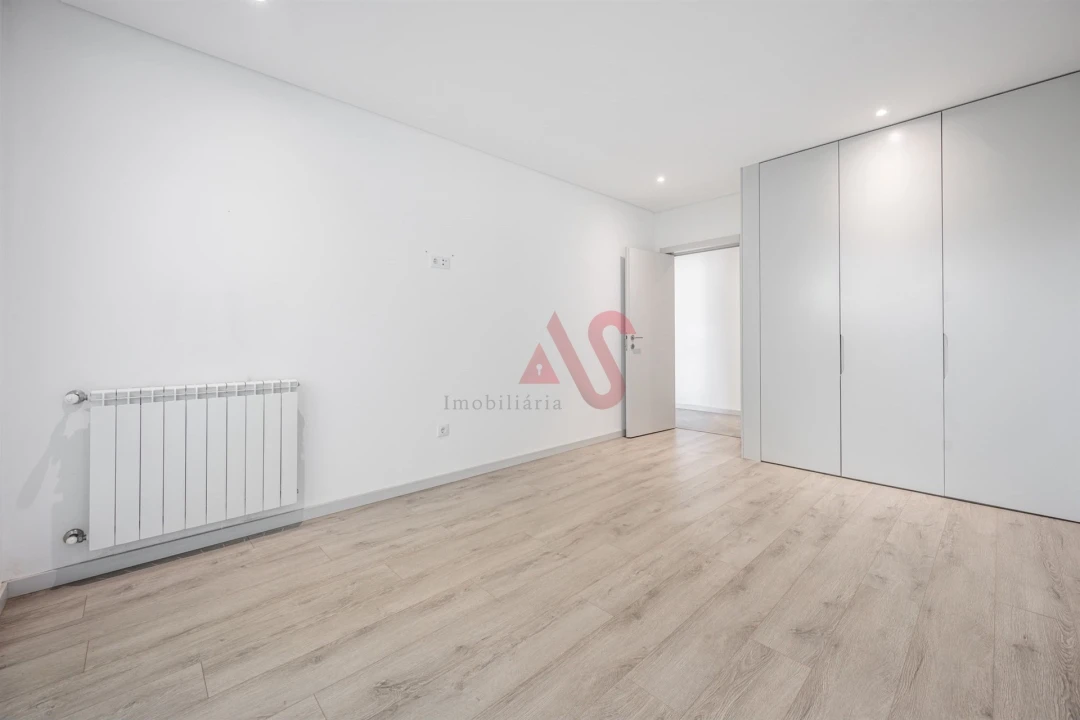 Moradia T3 para Venda em Sande Vila Nova e Sande São Clemente Foto 18