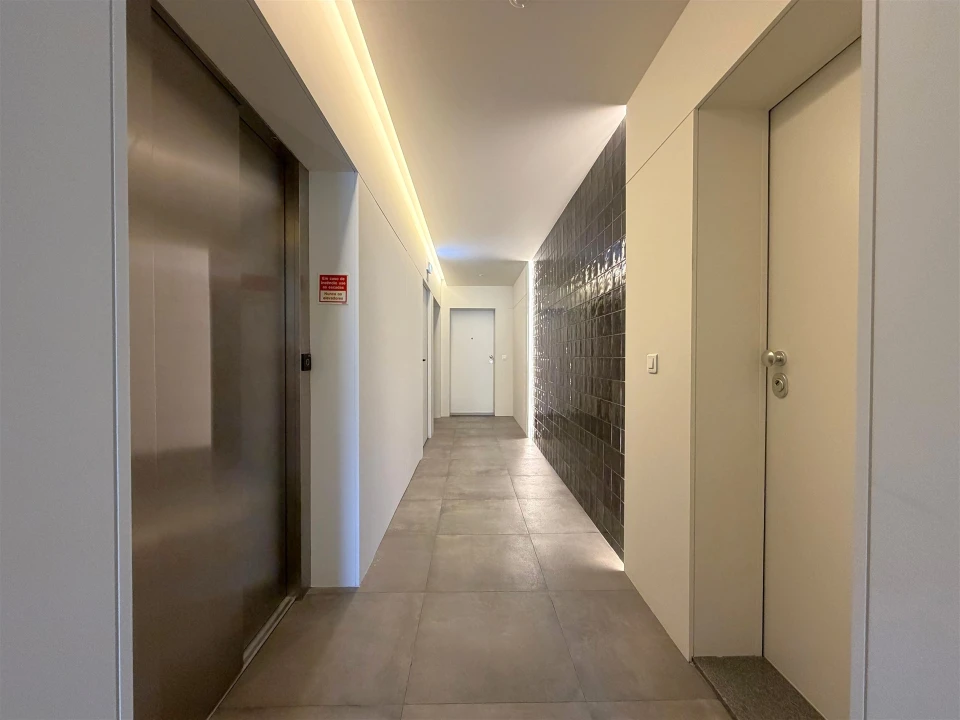 Apartamento T1 para Arrendamento em Cedofeita, Santo Ildefonso, Sé, Miragaia, São Nicolau e Vitória Foto 5