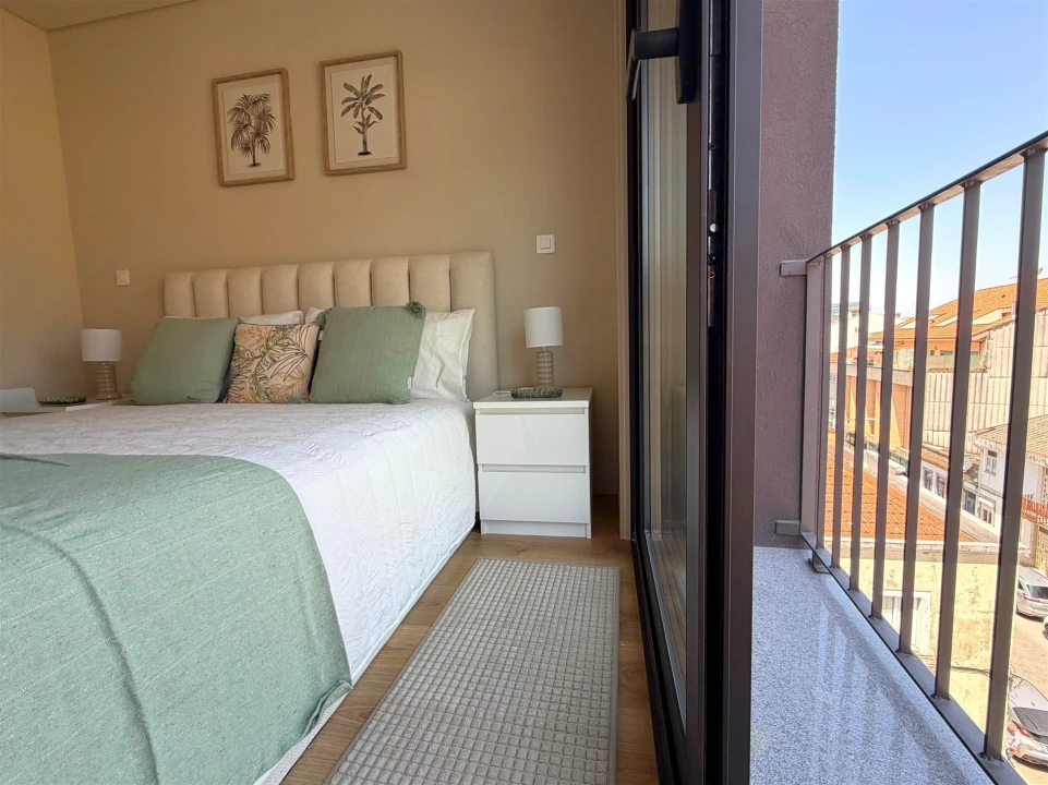 Apartamento T1 para Arrendamento em Cedofeita, Santo Ildefonso, Sé, Miragaia, São Nicolau e Vitória Foto 1
