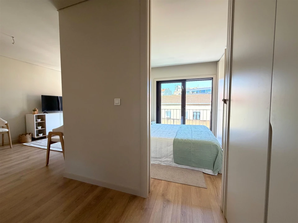 Apartamento T1 para Arrendamento em Cedofeita, Santo Ildefonso, Sé, Miragaia, São Nicolau e Vitória Foto 12