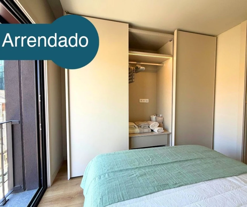 Apartamento T1 para Arrendamento em Cedofeita, Santo Ildefonso, Sé, Miragaia, São Nicolau e Vitória Foto 1