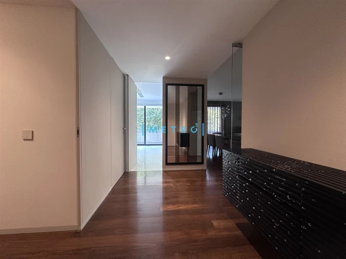 Apartamento T3 para Arrendamento em Lordelo do Ouro e Massarelos Foto 3