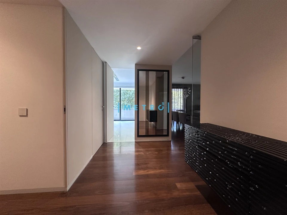 Apartamento T3 para Arrendamento em Lordelo do Ouro e Massarelos Foto 3