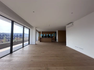 Apartamento T4 para Venda em Matosinhos e Leça da Palmeira
