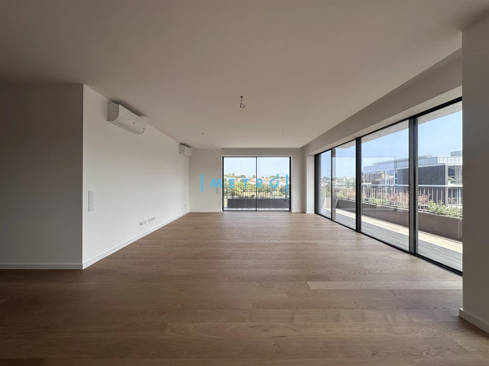 Apartamento T4 para Venda em Matosinhos e Leça da Palmeira Foto 1