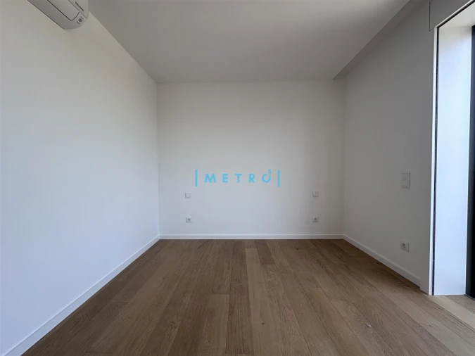 Apartamento T4 para Venda em Matosinhos e Leça da Palmeira Foto 16