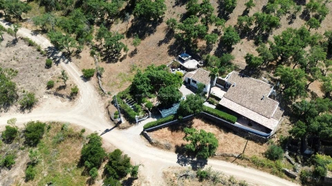Moradia T0 para Venda em Santa Catarina da Fonte do Bispo