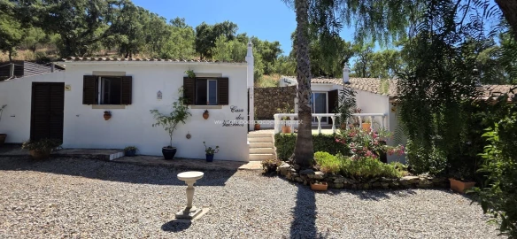 Moradia T0 para Venda em Santa Catarina da Fonte do Bispo
