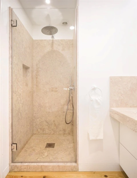 Apartamento T4 para Venda em Avenidas Novas