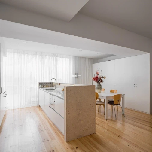 Apartamento T4 para Venda em Avenidas Novas Foto 10