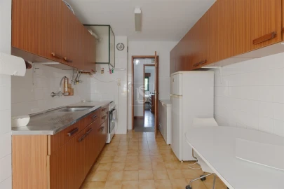 Apartamento T2 para Venda em Marvila