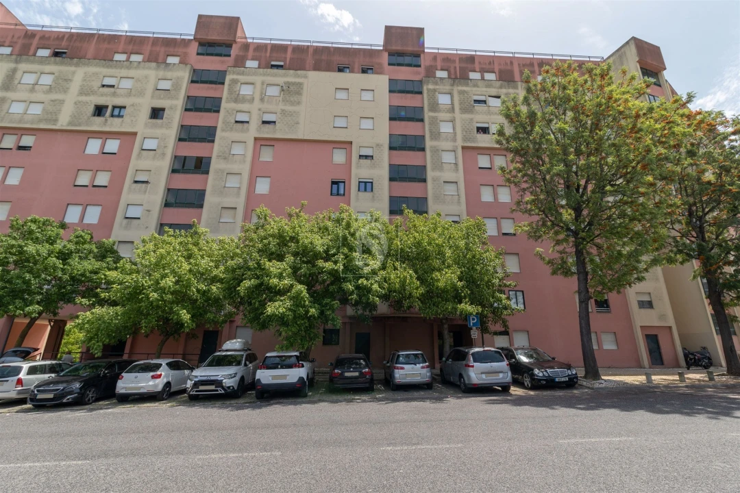Apartamento T2 para Venda em Marvila Foto 13