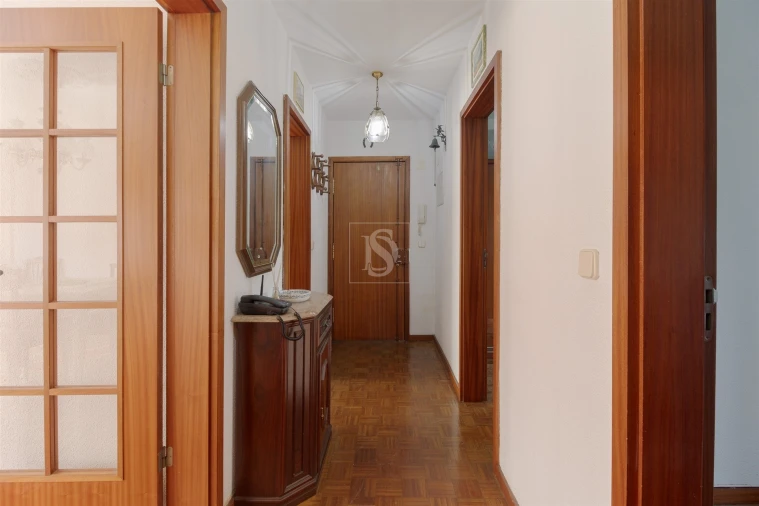 Apartamento T2 para Venda em Marvila Foto 4