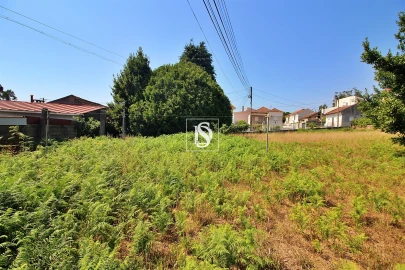 Terreno para Venda em Póvoa de Varzim, Beiriz e Argivai