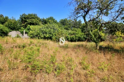 Terreno para Venda em Póvoa de Varzim, Beiriz e Argivai