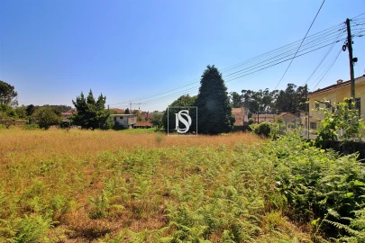 Terreno para Venda em Póvoa de Varzim, Beiriz e Argivai