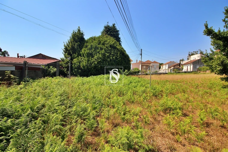Terreno para Venda em Póvoa de Varzim, Beiriz e Argivai Foto 12