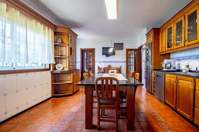 Moradia T4 para Venda em Gove