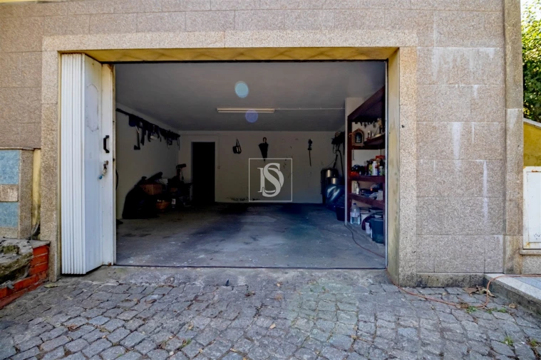 Moradia T4 para Venda em Gove Foto 32