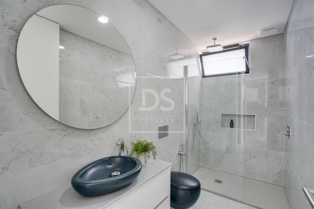 Moradia T4 para Venda em Santa Iria de Azoia, São João da Talha e Bobadela Foto 48