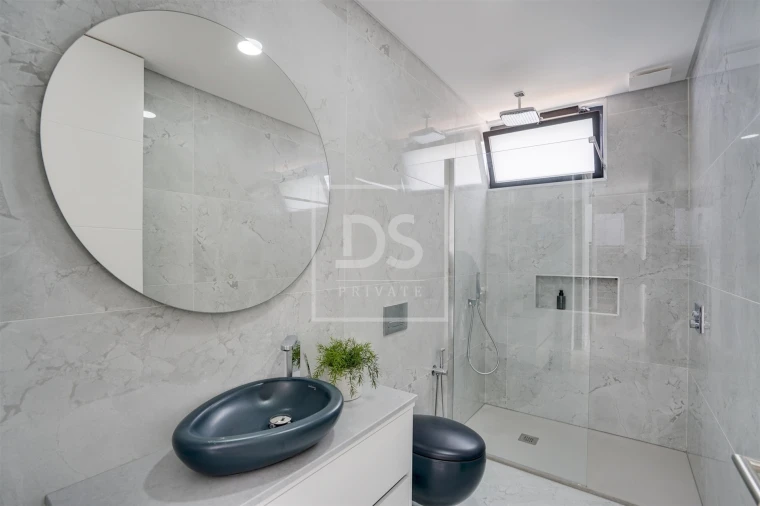 Moradia T4 para Venda em Santa Iria de Azoia, São João da Talha e Bobadela Foto 48