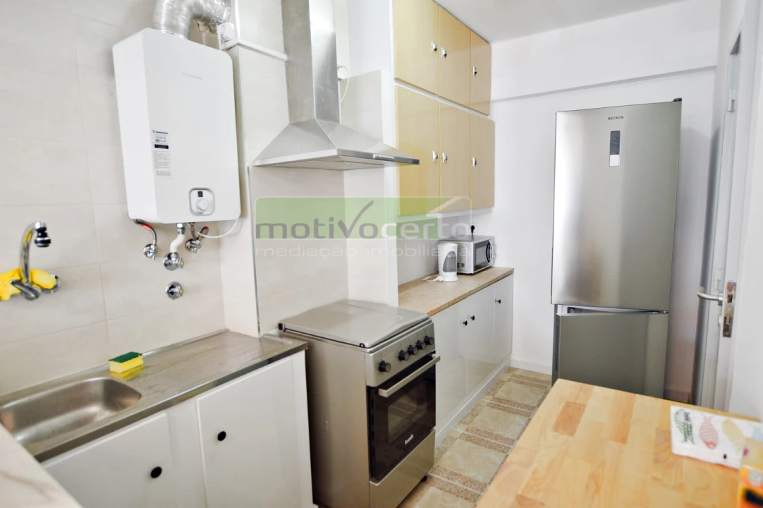 Apartamento T5 para Arrendamento em Marvila Foto 3