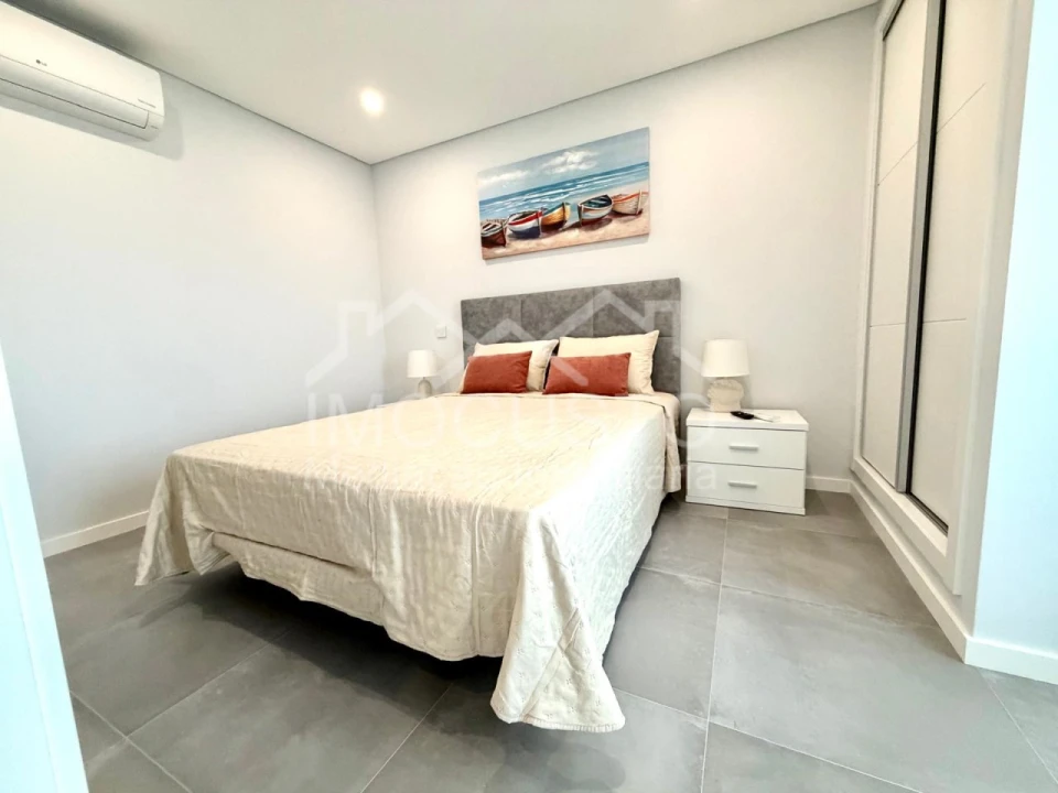 Apartamento T2 para Arrendamento férias em Monte Gordo Foto 18