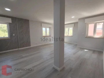 Apartamento T2 para Venda em Corroios