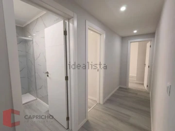 Apartamento T2 para Venda em Corroios