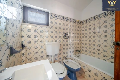 Moradia T2 para Venda em Albufeira e Olhos de Água