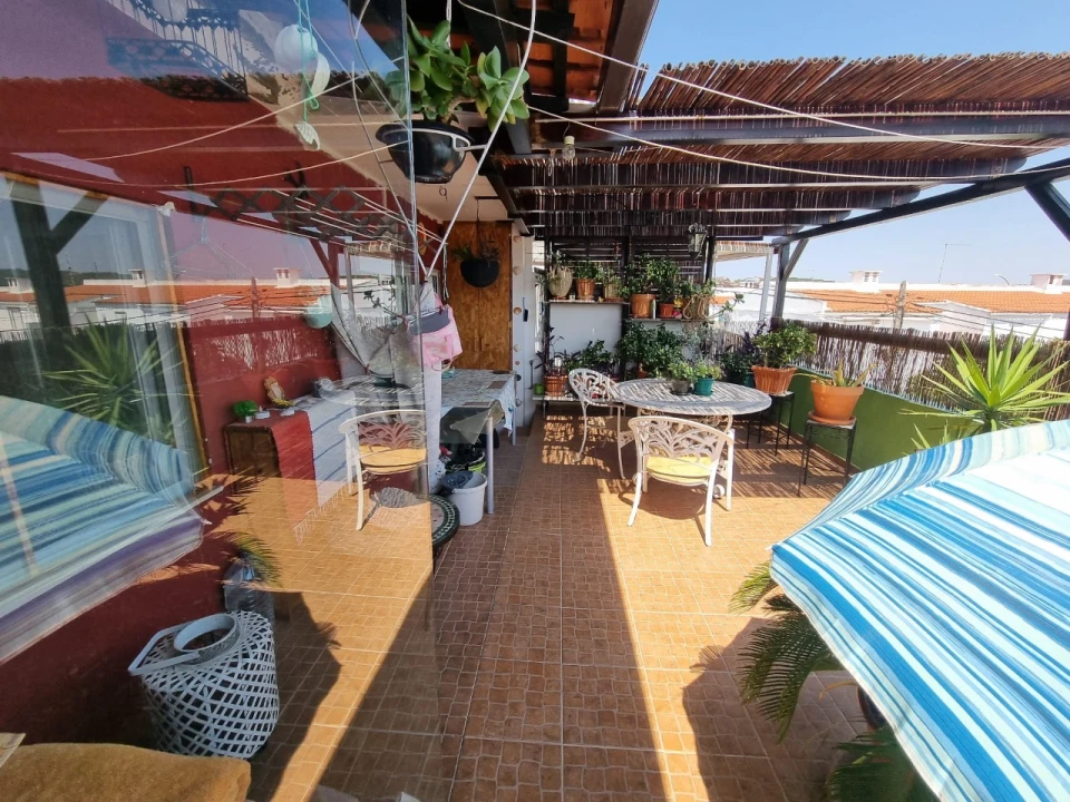 Apartamento T1 para Venda em Silves Foto 3