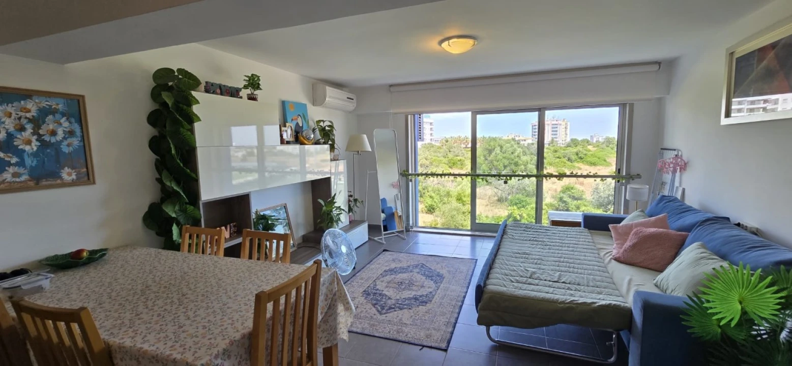Apartamento T1 para Venda em Portimão Foto 4