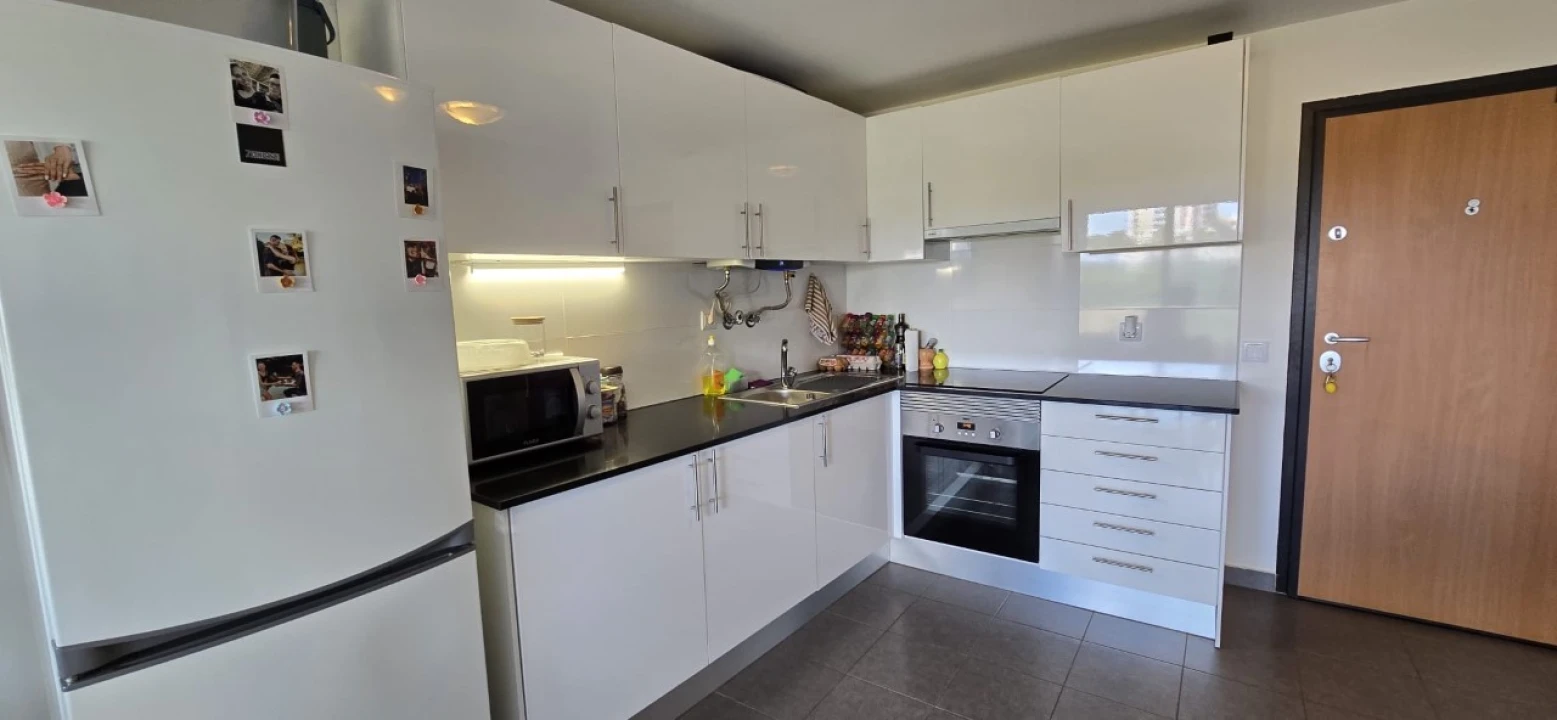 Apartamento T1 para Venda em Portimão Foto 7